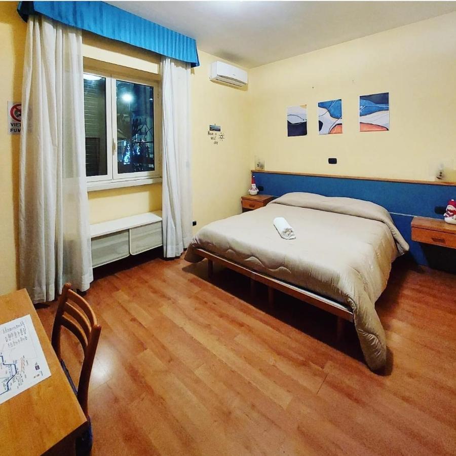 Domus Cesare Apartamento Nápoles Exterior foto
