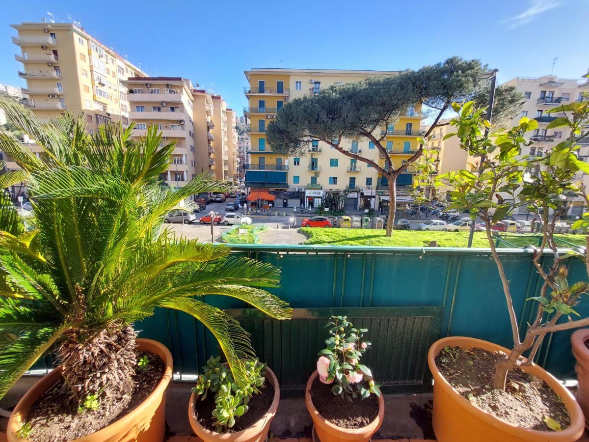 Domus Cesare Apartamento Nápoles Exterior foto